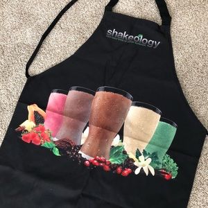 ✨EXCLUSIVE✨ BEACHBODY SHAKEOLOGY APRON